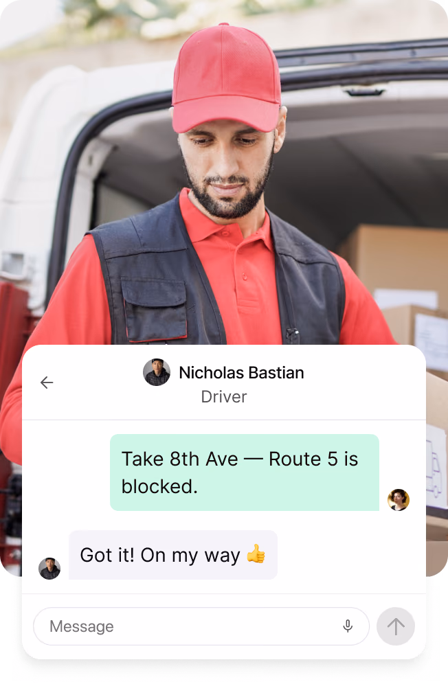 Dispatcher and driver coordinating deliveries in Shipday
