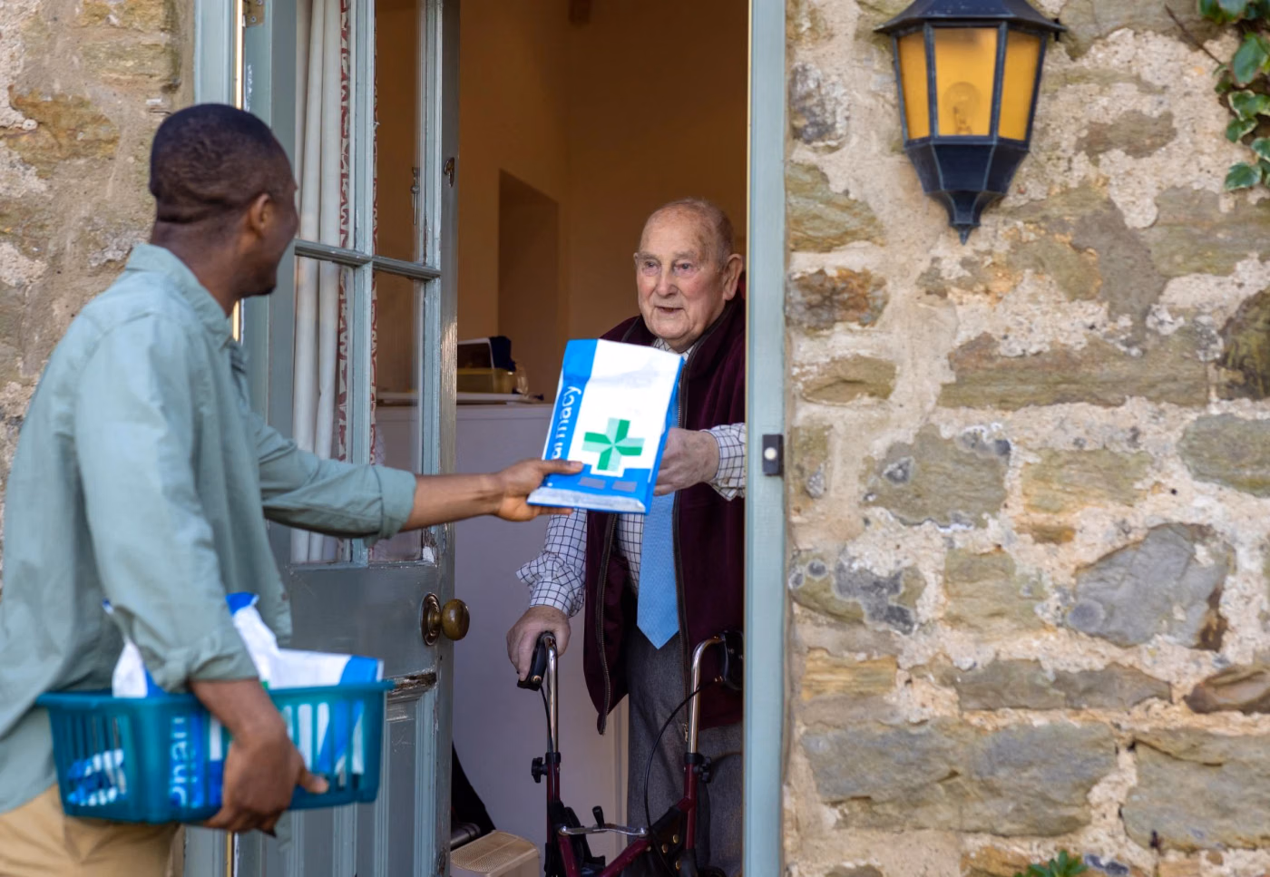 How to Start a Pharmacy Delivery Service in Australia